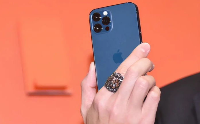 曹县苹果手机维修分享iPhone12系列重启方法教程 